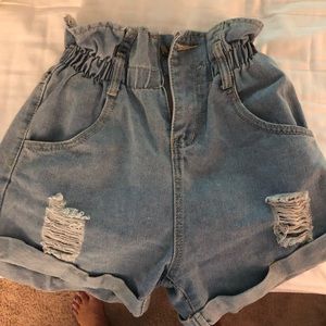 Paper bag waist rolled hem denim shorts